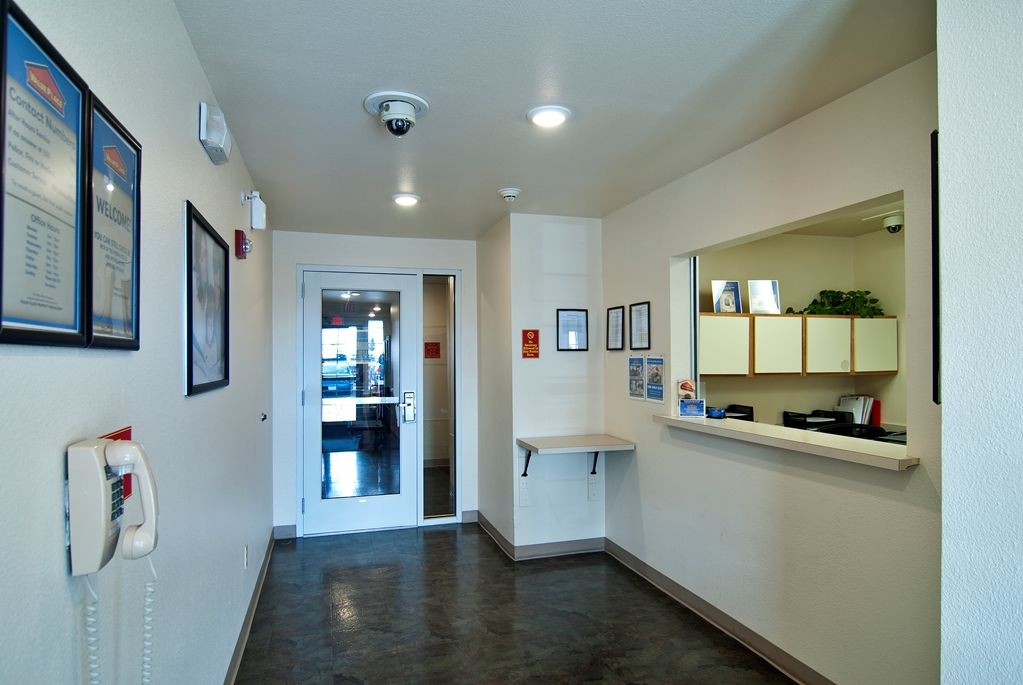 Extended Stay America Select Suites - El Paso - East Interior foto